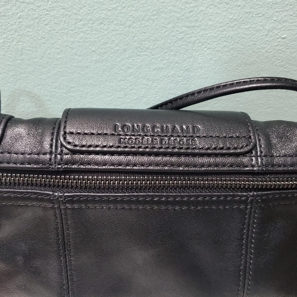 NEW LONGCHAMP Le Pliage Cuir Black Adjustable Strap Gunmetal Crossbody Bag - Picture 9 of 10